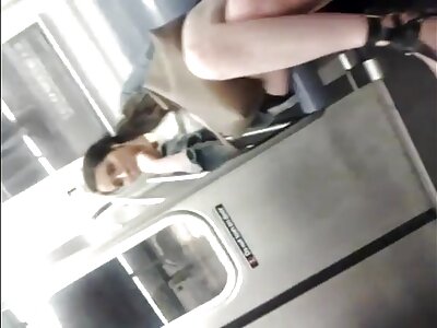 Satomi phim sec mat xa nhat ban Maeno có một ngụm